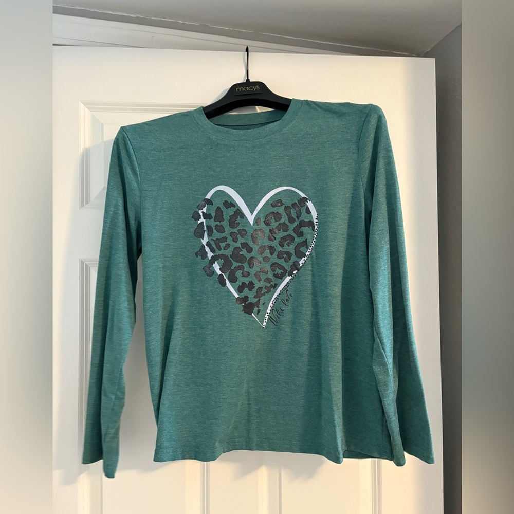 Teal Long Sleeve Shirt with Leopard Heart